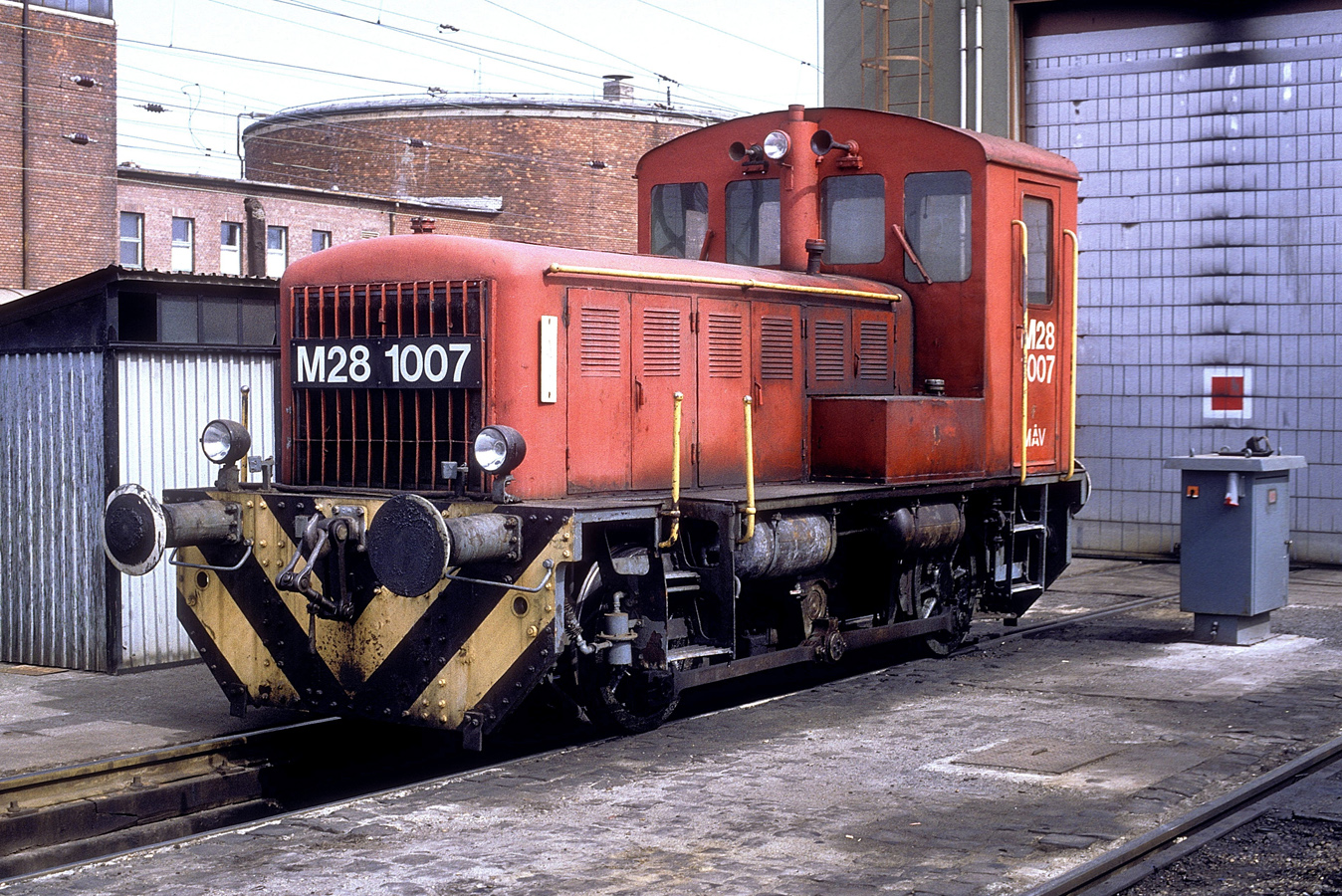 M28 1007