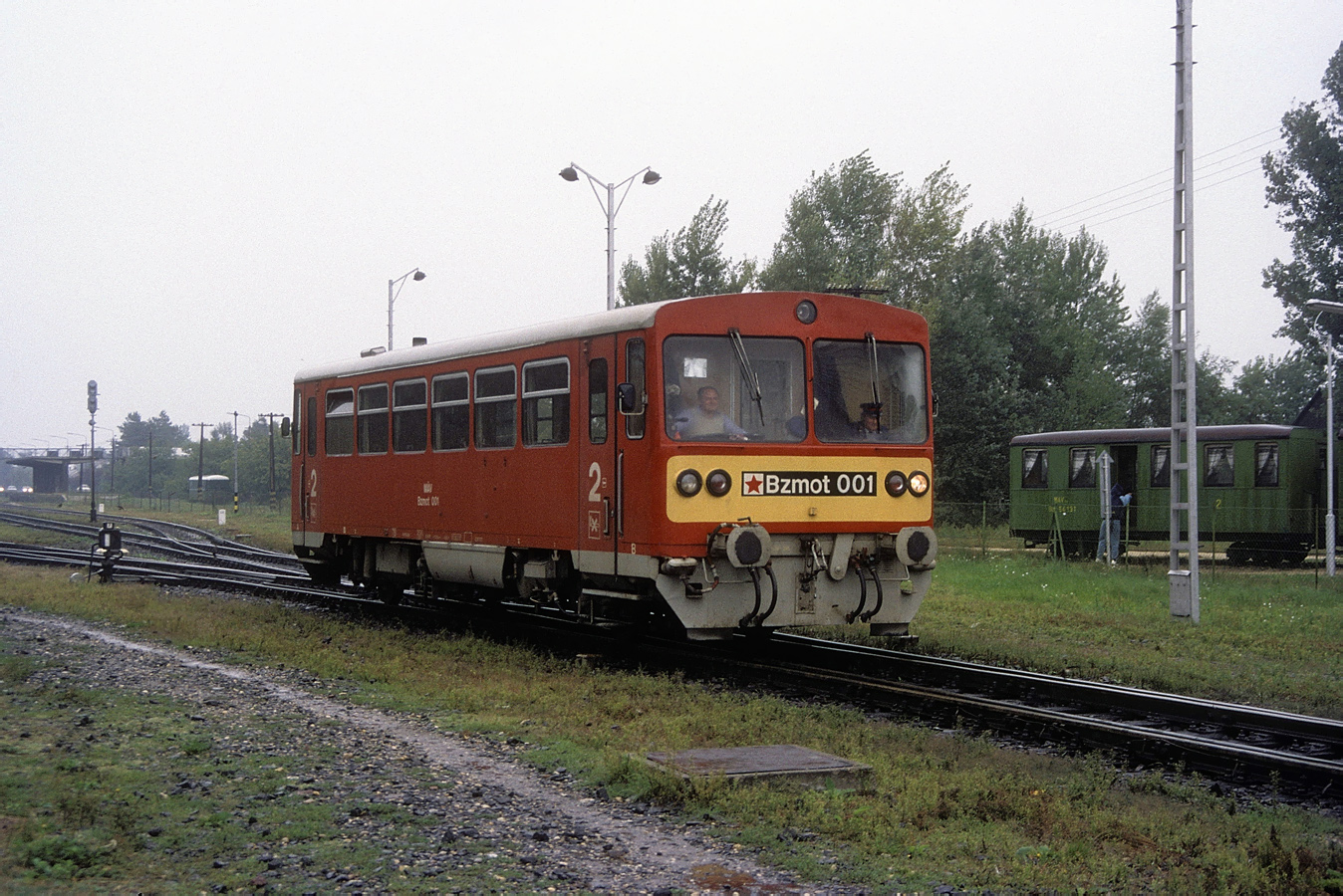 Bzmot 001