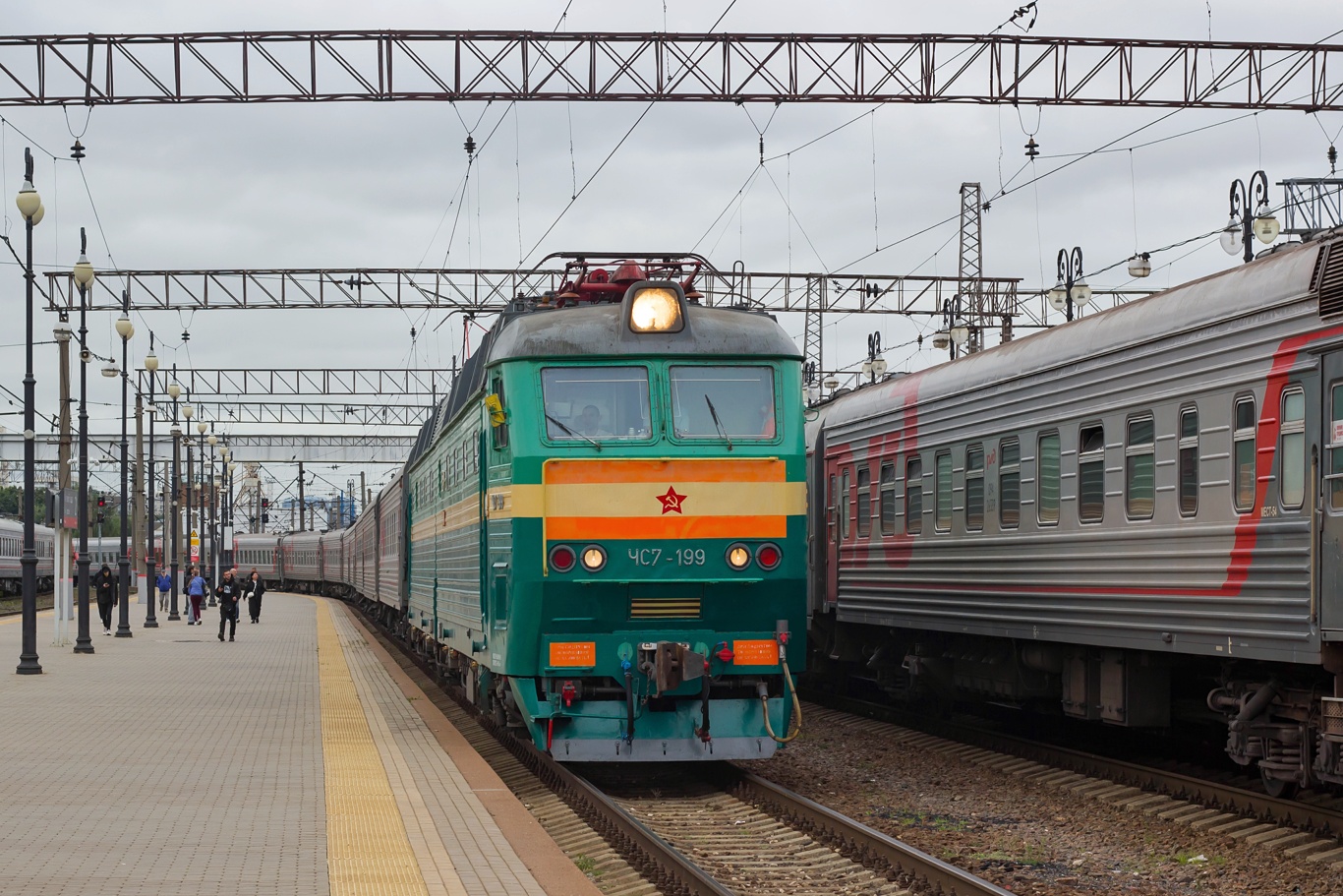 ЧС7-199