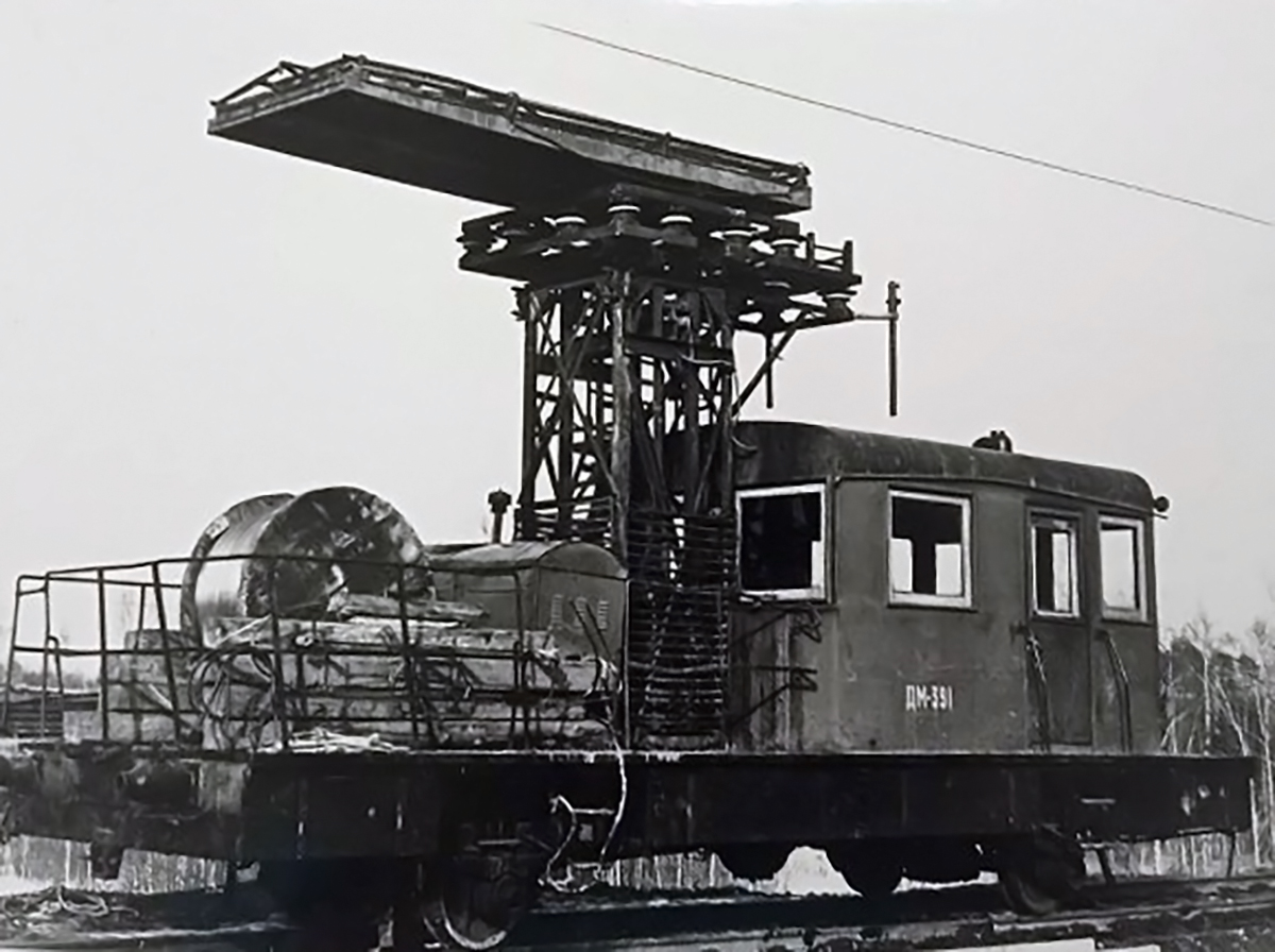 ДМ-351