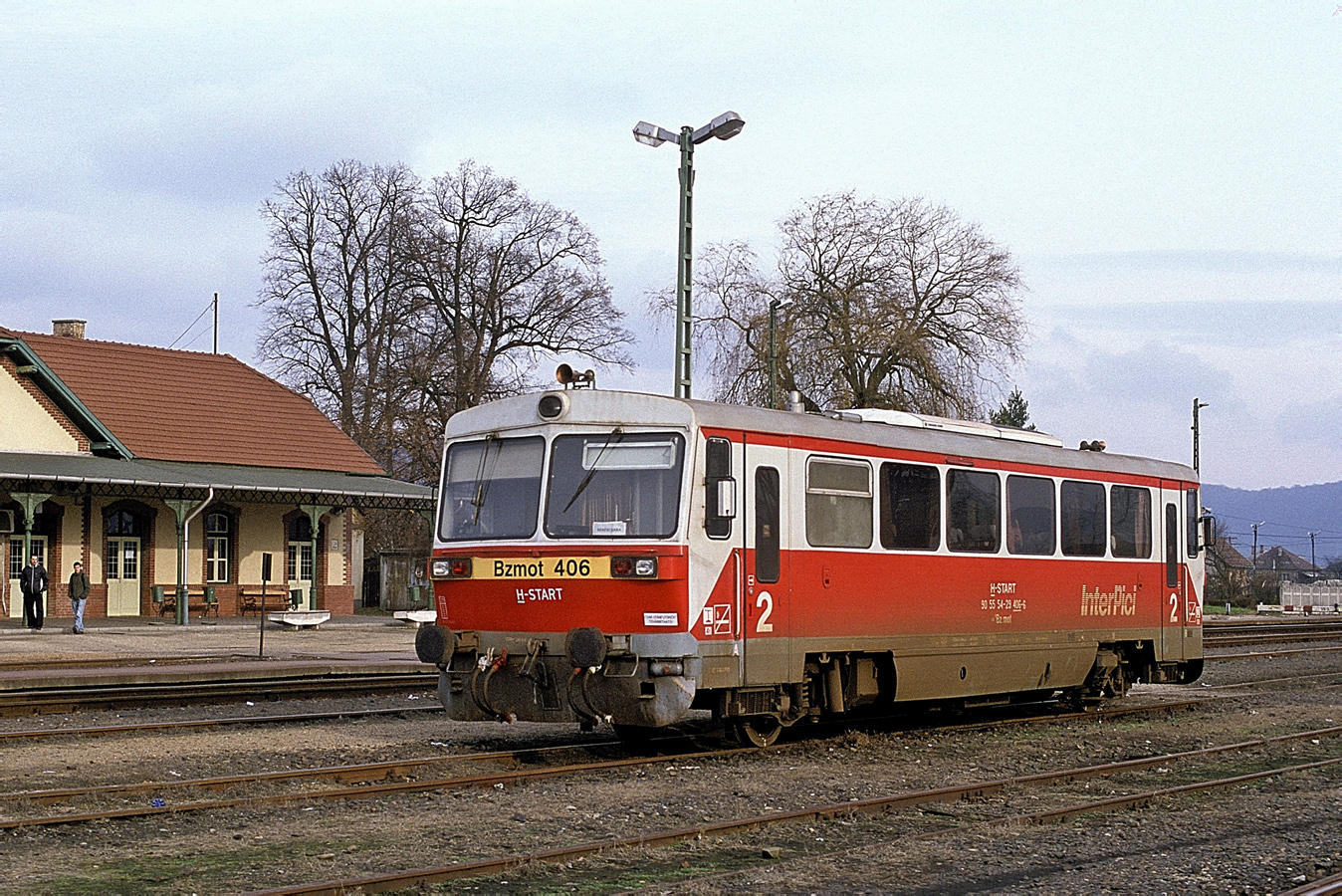 Bzmot 406