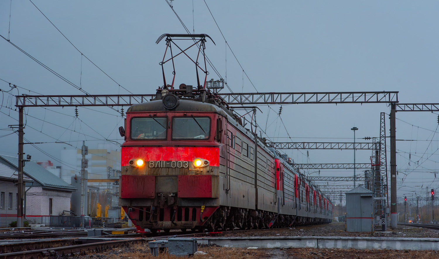 ВЛ11-003