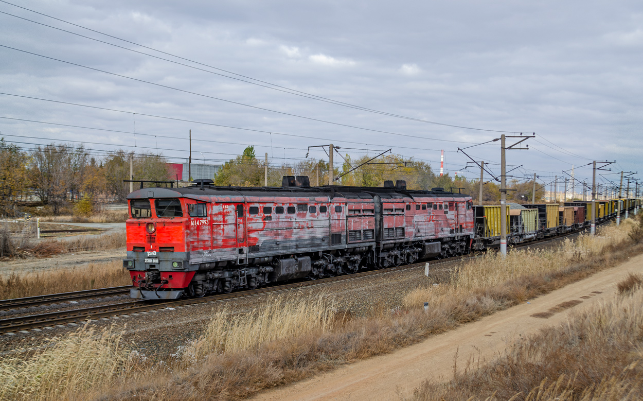 2ТЭ10М-0400