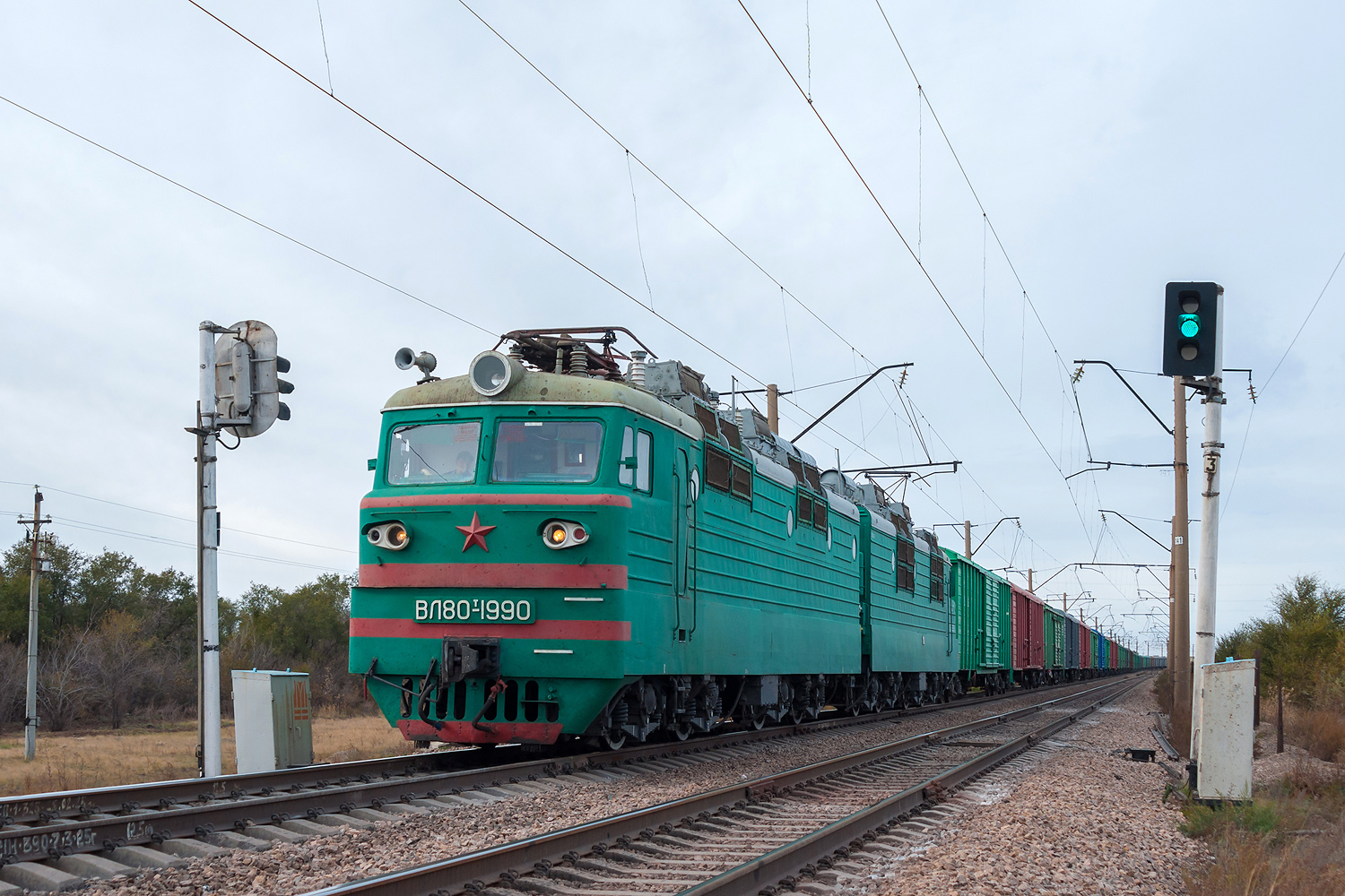 ВЛ80Т-1990