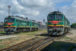 2М62-0672 (Lithuanian Railway); 2М62-0537 (Lithuanian Railway)