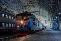 ЧС6-028 (October Railway); 2М62У-0131 (Moscow Railway)