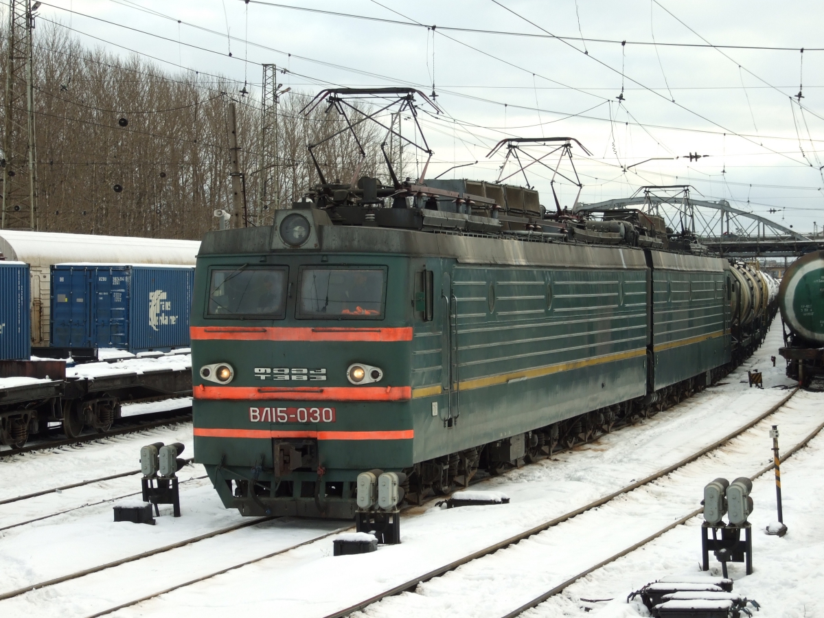 ВЛ15-030