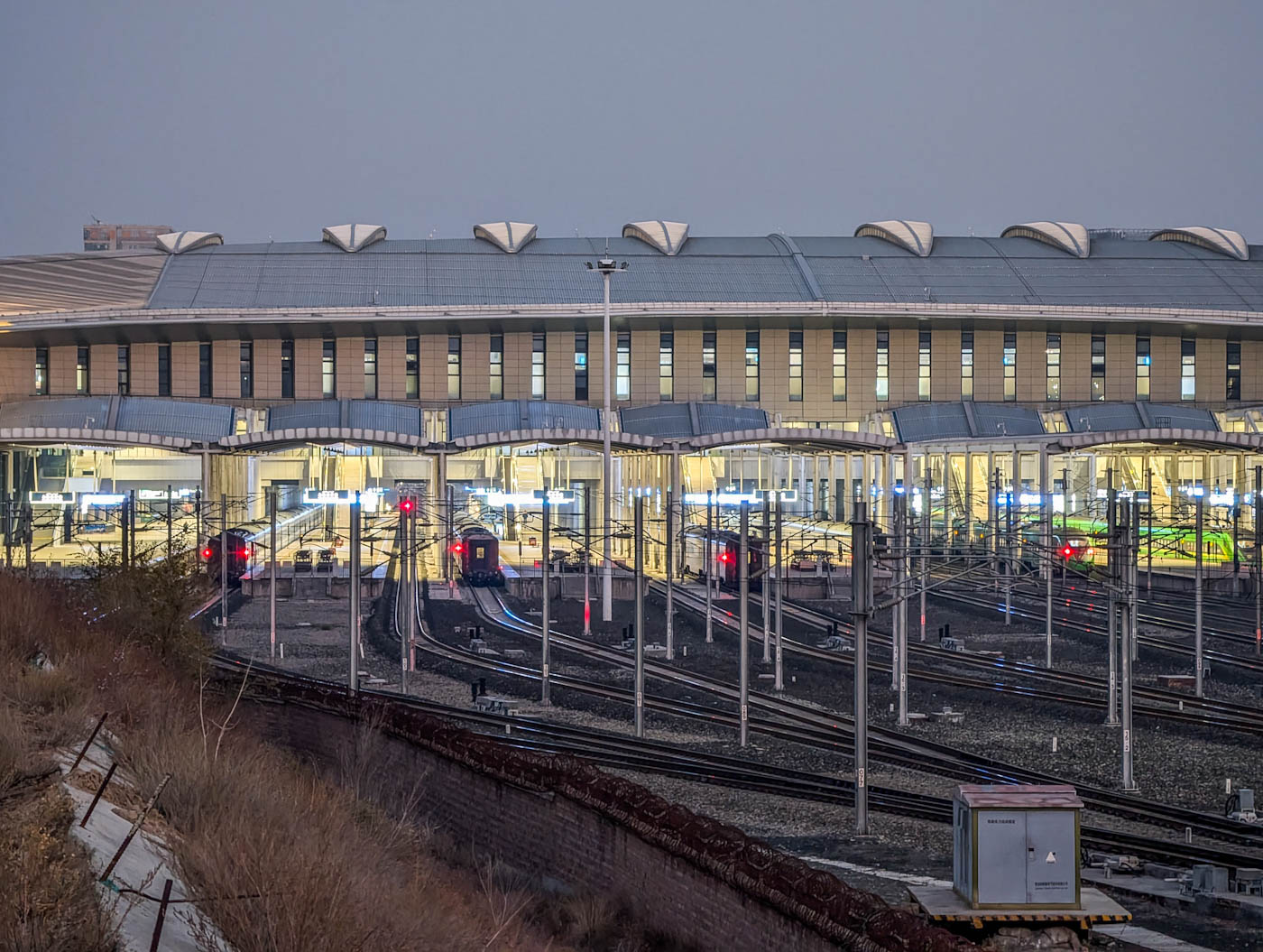 Железные дороги Китая &mdash; Станции и перегоны