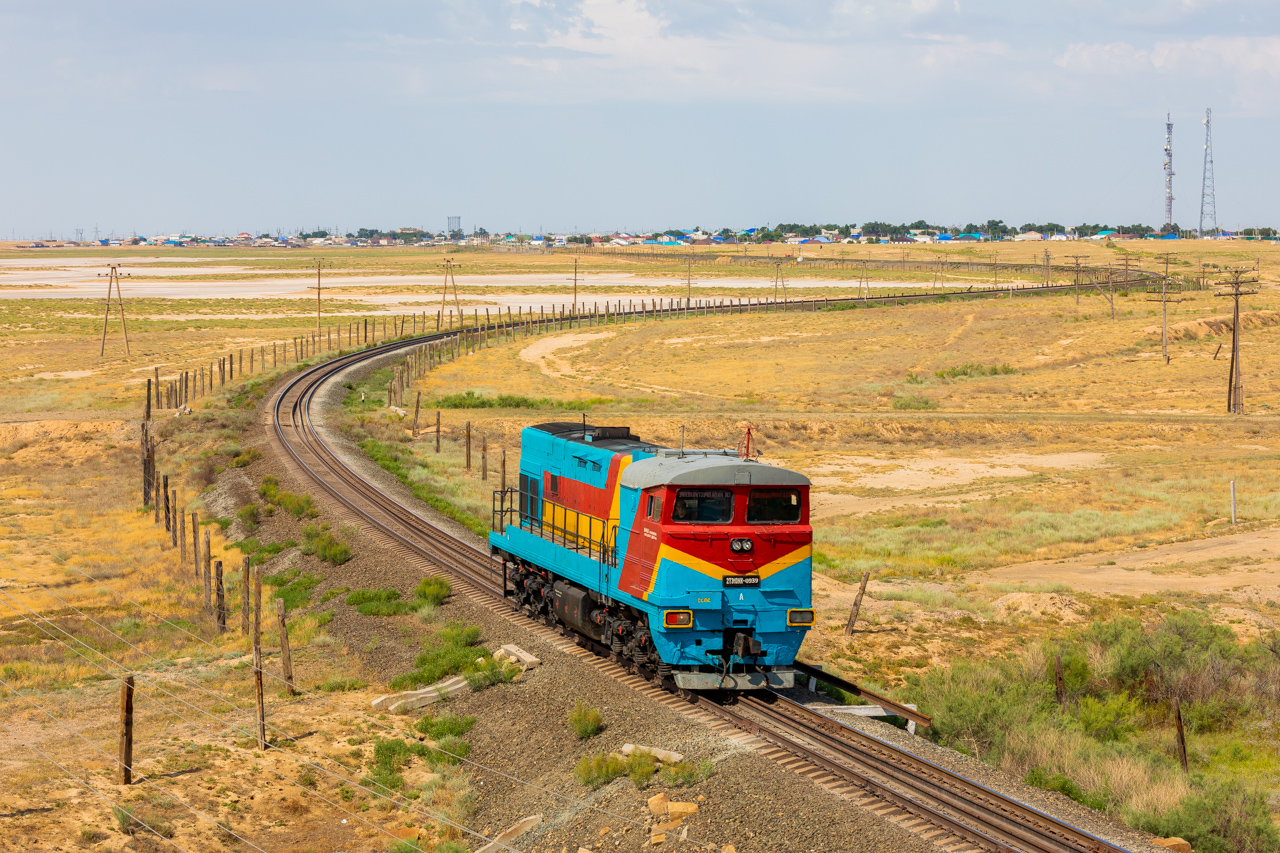 2ТЭ10МКкн-0939