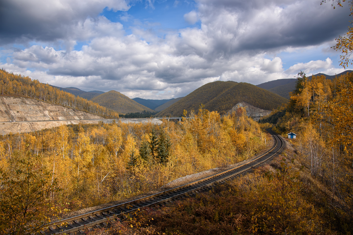 Far Eastern Railway &mdash; Stations & ways