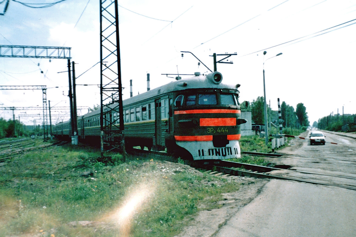 ЭР2-444