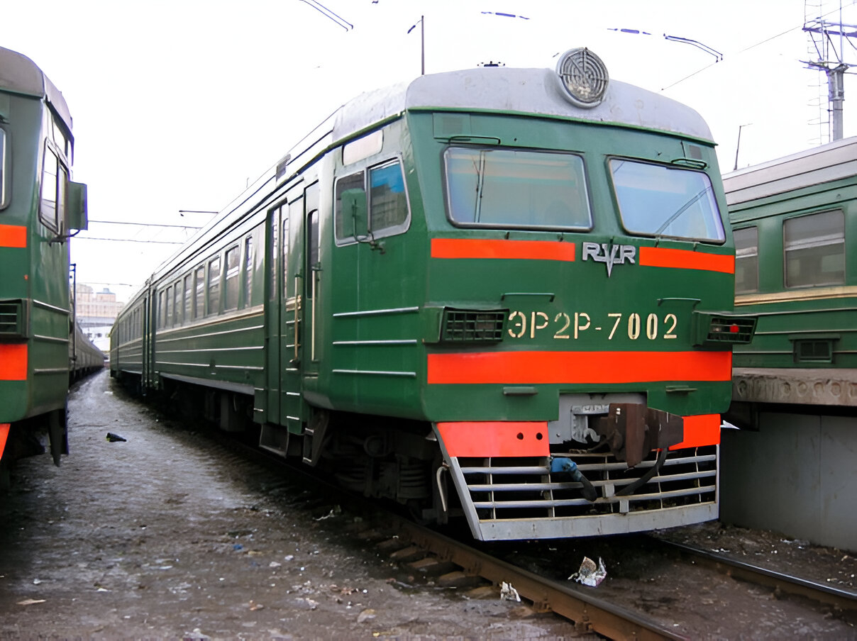 ЭР2Р-7002