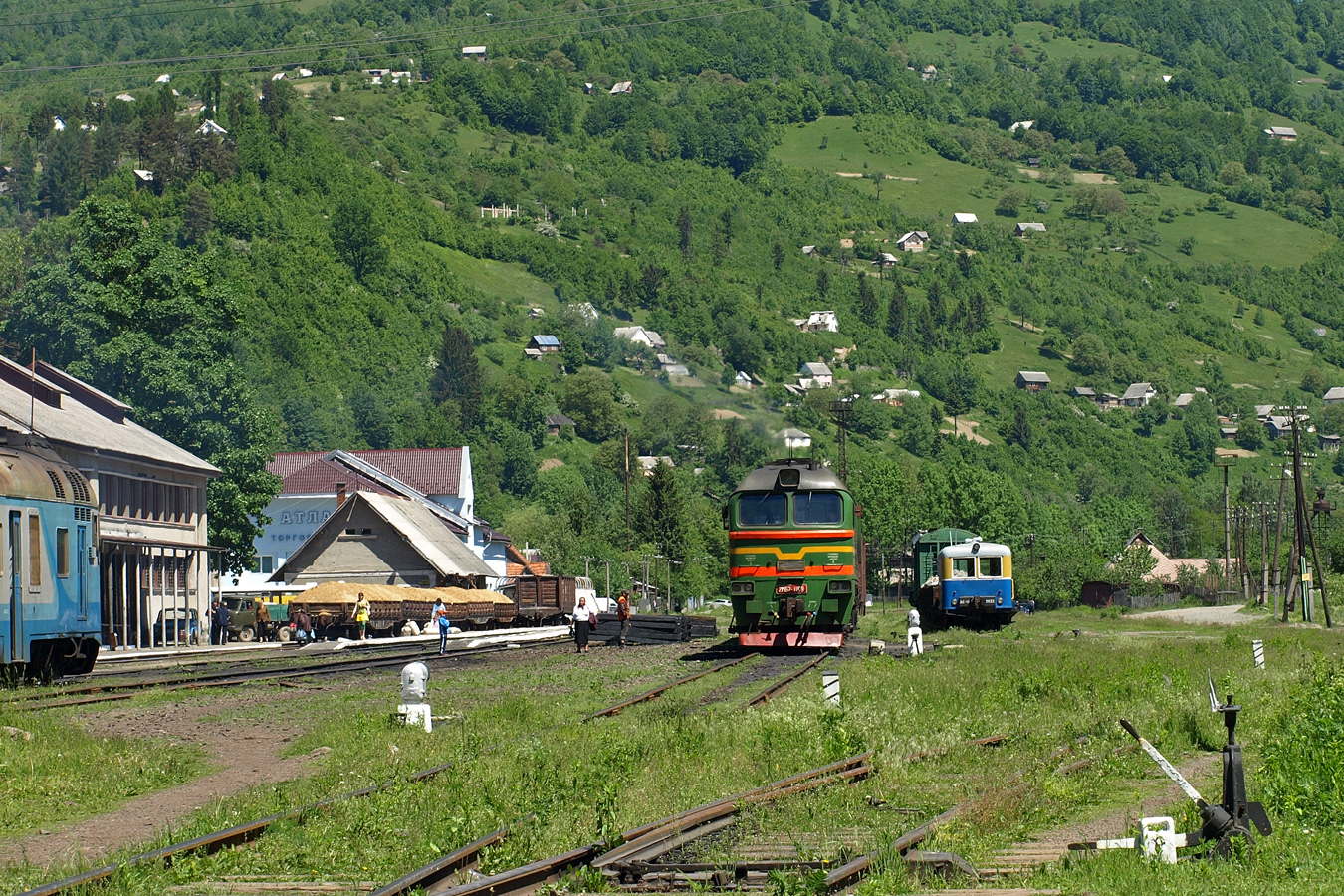 Львовская железная дорога &mdash; Станции и перегоны