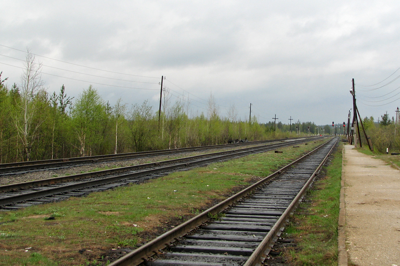 October Railway — Stations & ways