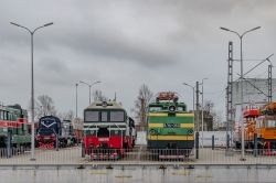 ВЛ41-060 (October Railway); ЧМЭ2-474 (October Railway)