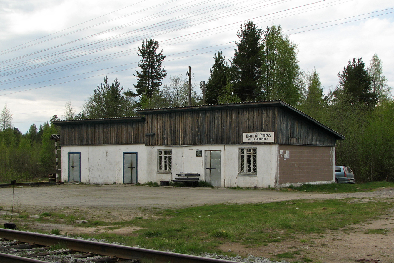 October Railway &mdash; Stations & ways