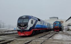 ТЭМ2-5184 (Kazakhstan Temir Zholy); CKD9C-7782 (Kazakhstan Temir Zholy)