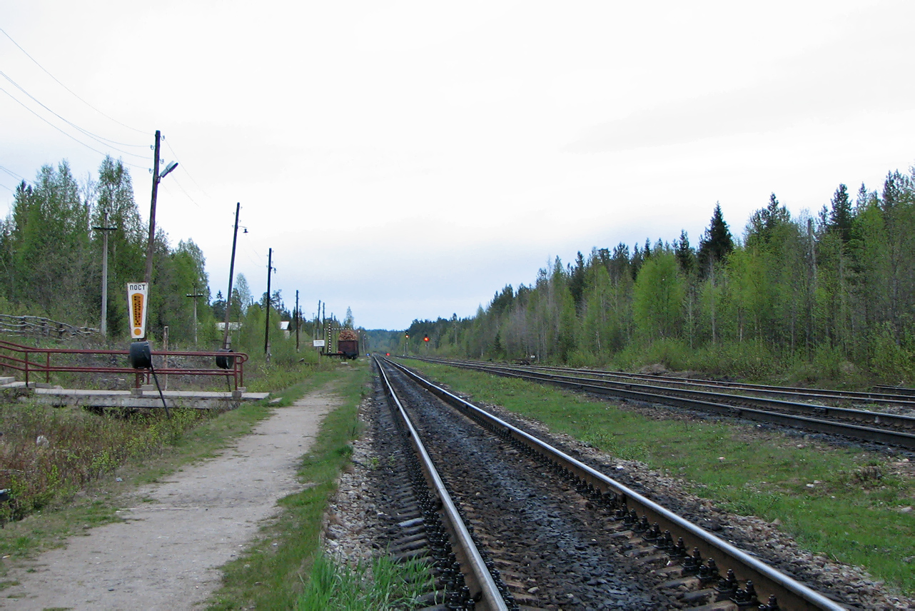 October Railway &mdash; Stations & ways