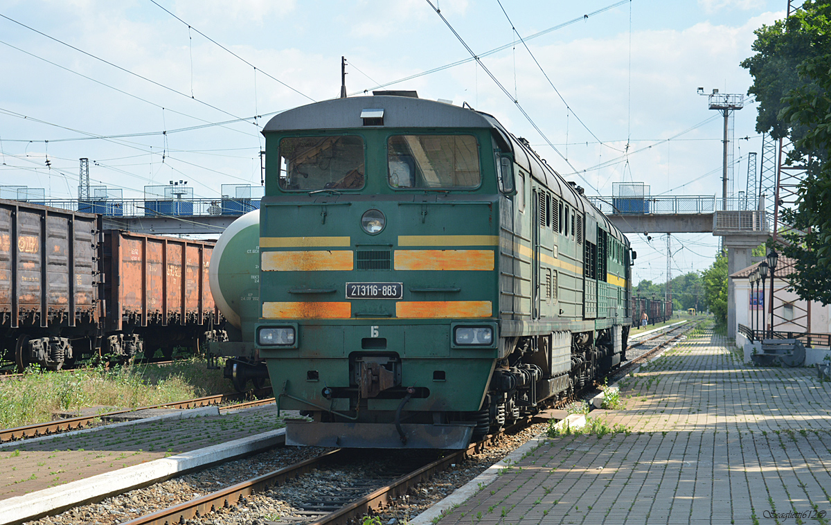 2ТЭ116-883