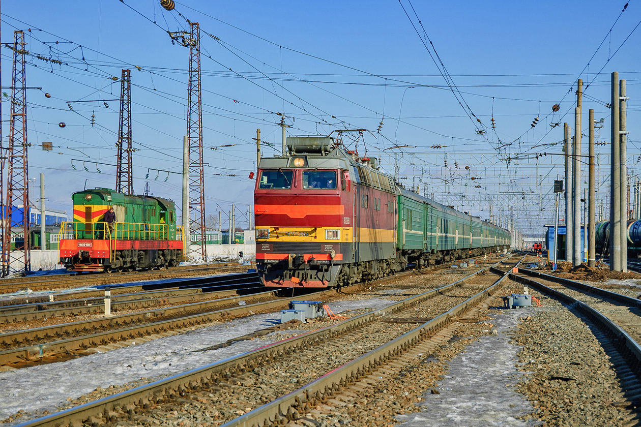 ЧМЭ3-1081; ЧС4Т-288