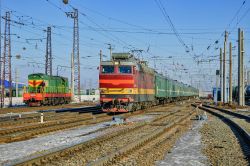 ЧС4Т-288 (Горьковская железная дорога); ЧМЭ3-1081 (Северная железная дорога)