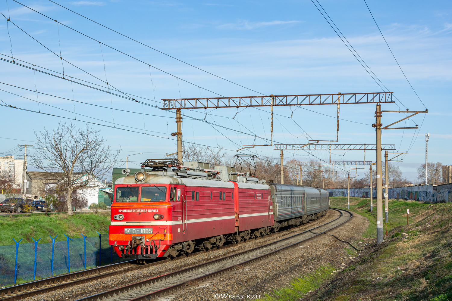 ВЛ10-1885