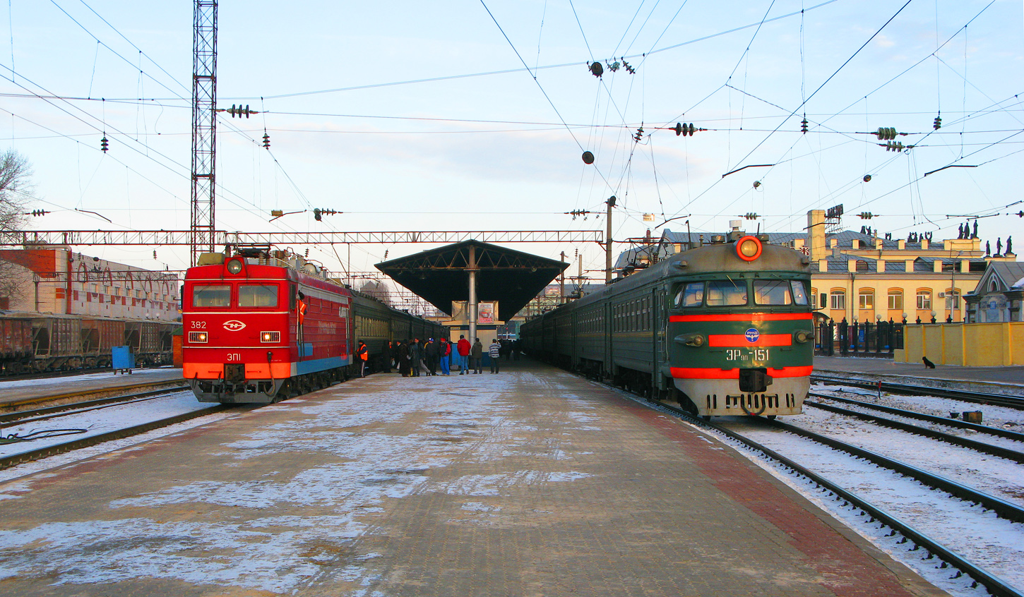 ЭП1-382; ЭР9П-151