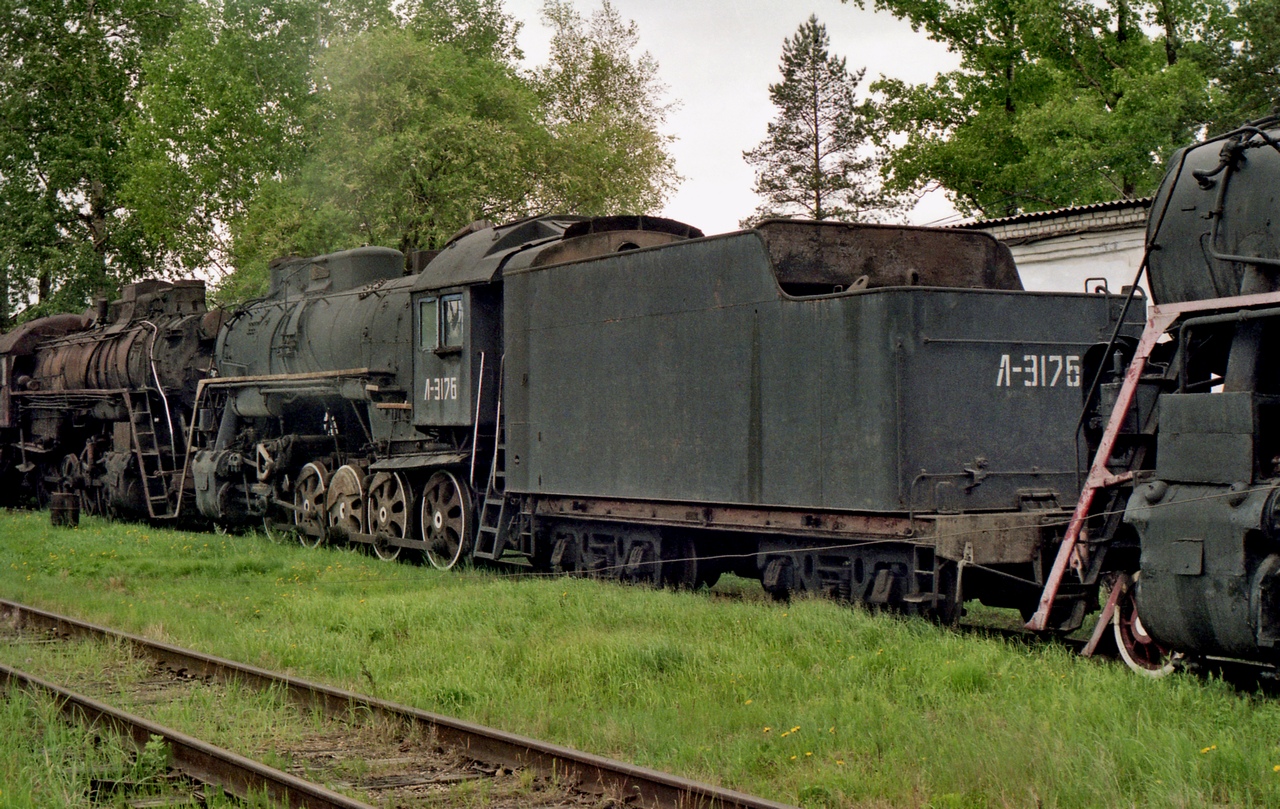 Л-3176