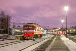 ТЭП70-0247 (October Railway); ТЭП70-0084 (October Railway)