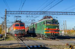 ВЛ10У-923 (Московская железная дорога); ВЛ10-245 (Московская железная дорога)