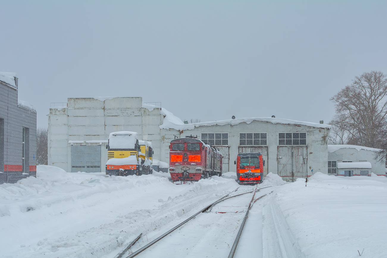 АМ140-011; 2ТЭ10М-0879; РА1-0059