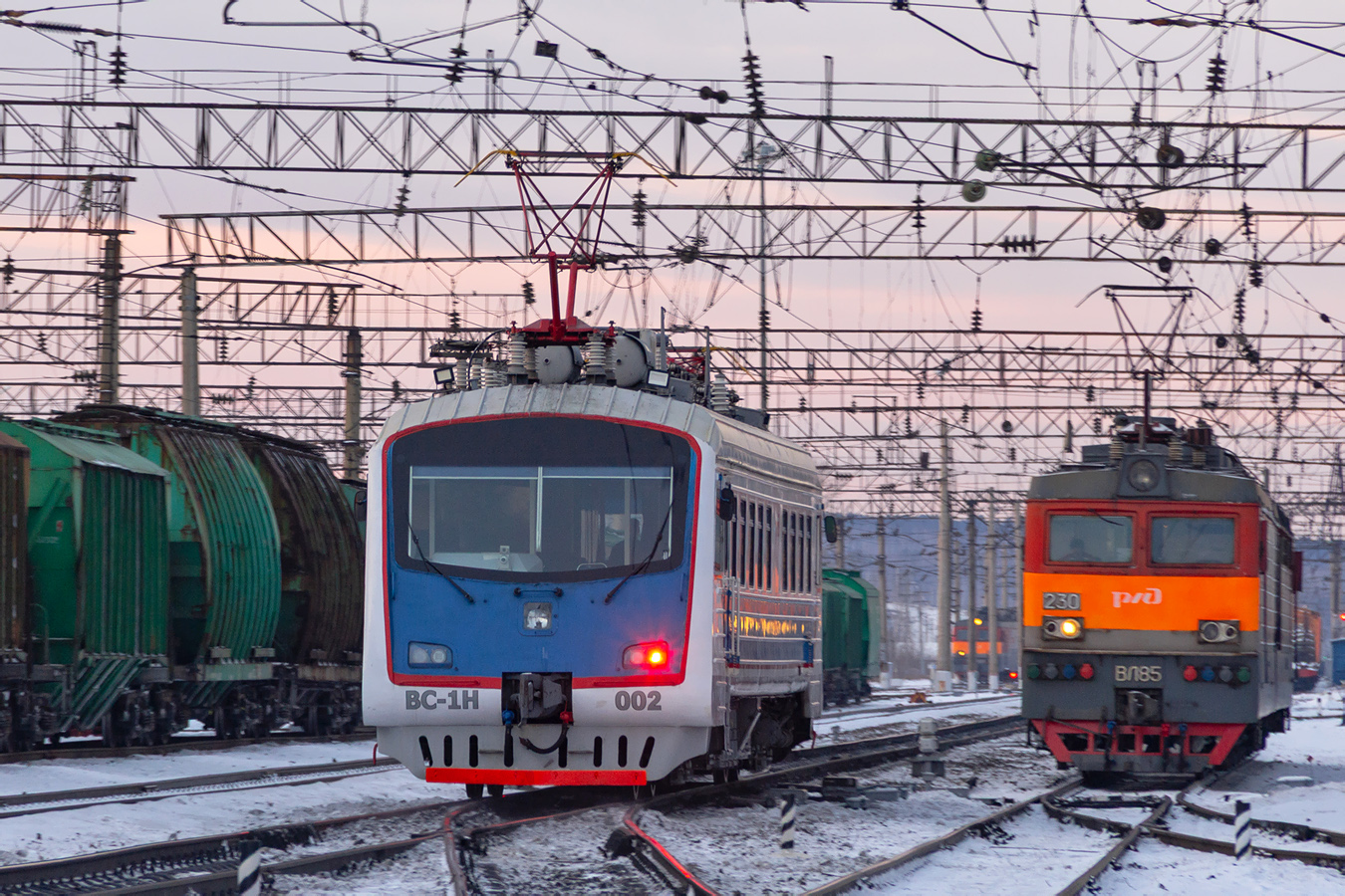 ВС1Н-002; ВЛ85-230