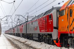 3ТЭ28-0100 (Far Eastern Railway); 3ТЭ28-0098 (Far Eastern Railway); 3ТЭ28-0099 (Far Eastern Railway)