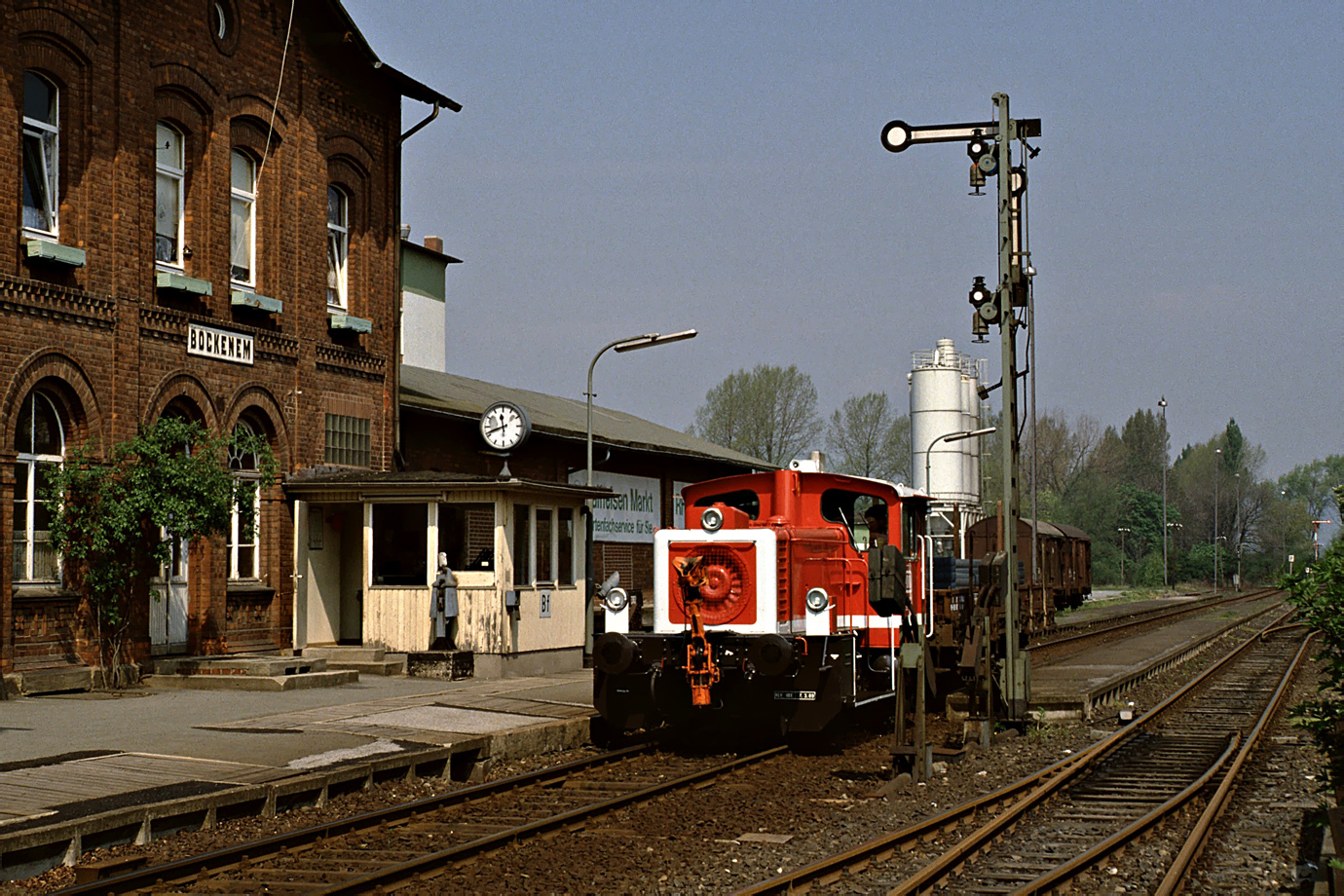 335 138-4