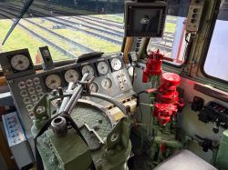 ВЛ11М-261 (საქართველოს რკინიგზა)