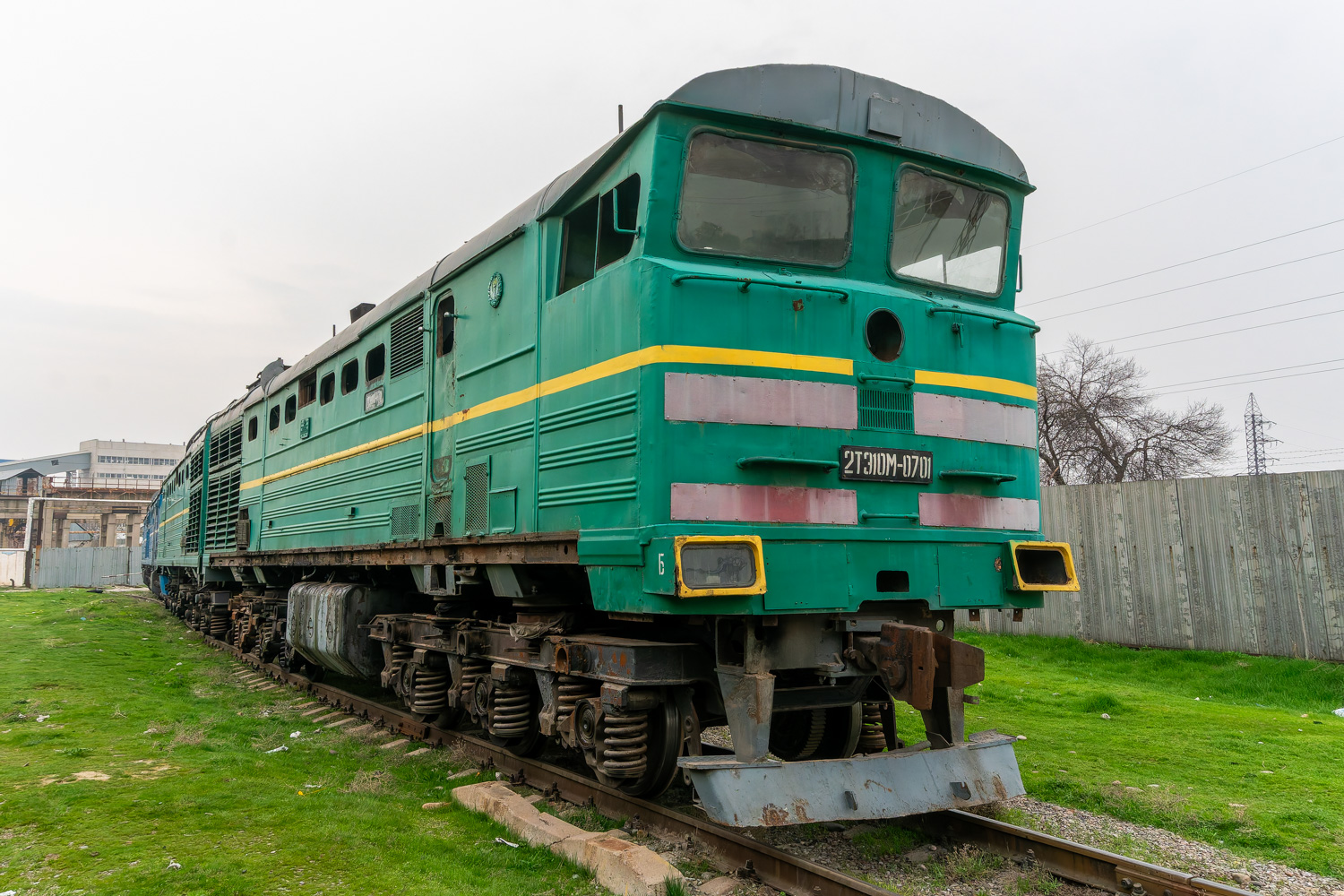 2ТЭ10М-0701