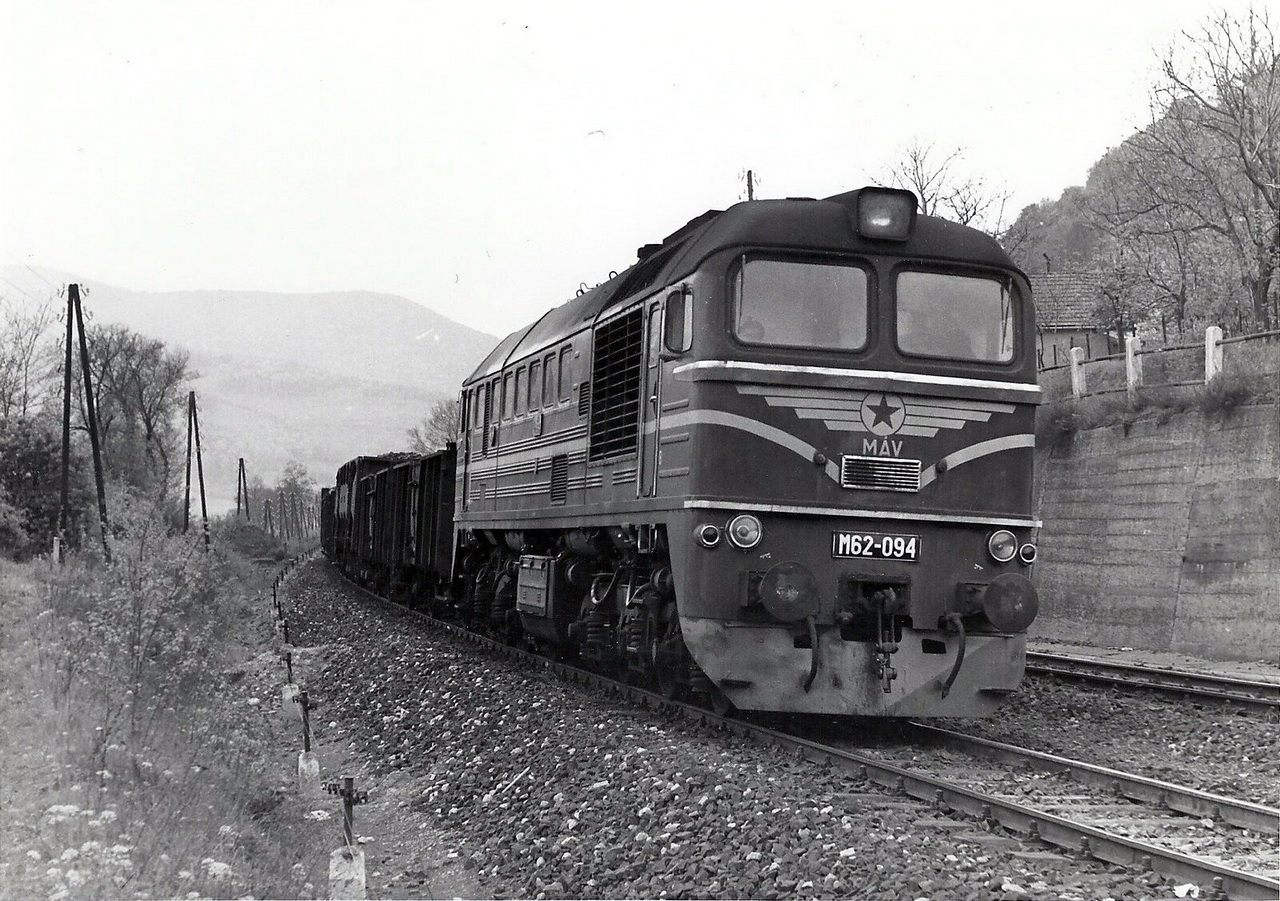 M62-094