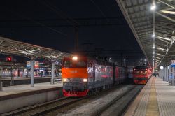 ЧС4Т-342 (Gorky Railway); ЭД9М-1030 (Gorky Railway)