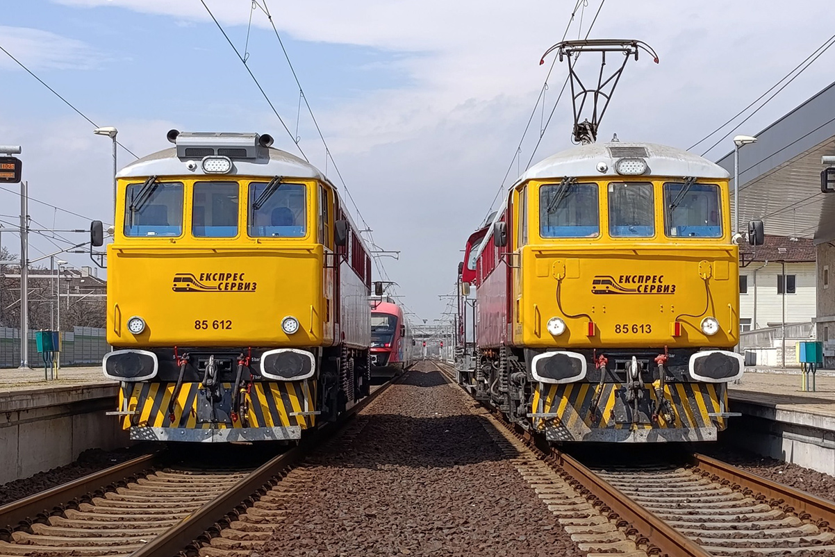 85 612; 85 613