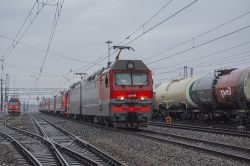 2ЭС6-708 (Kujbiševska željeznica); ЭД4М-0192 (Moskovska željeznica); 2ЭС6-1402 (Kujbiševska željeznica)