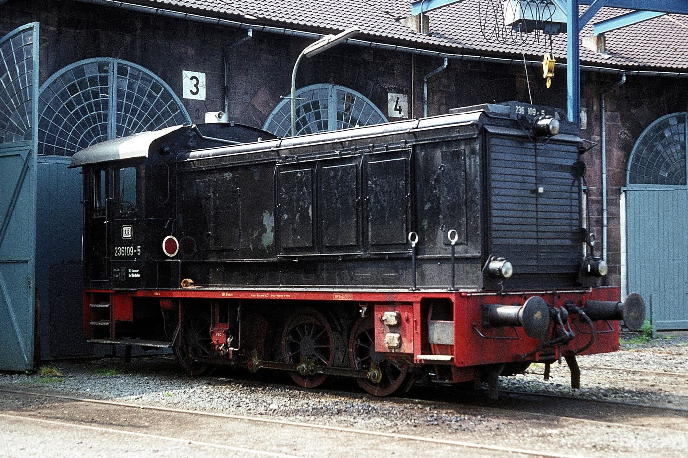 236 109-5