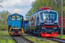 ТГМ4А-2146 (Kolej północno-Kaukaska); ЭП20-008 (Moscow Railway)