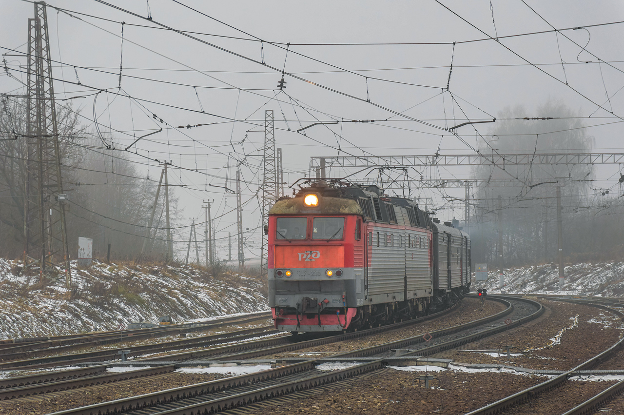ЧС7-230