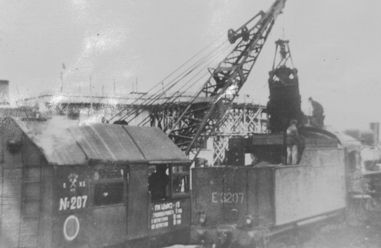 ПК ЦУМЗ 15-207; Еа-3207