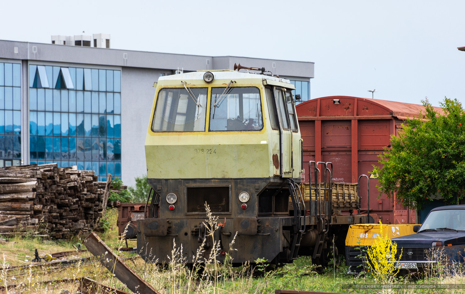 978-224
