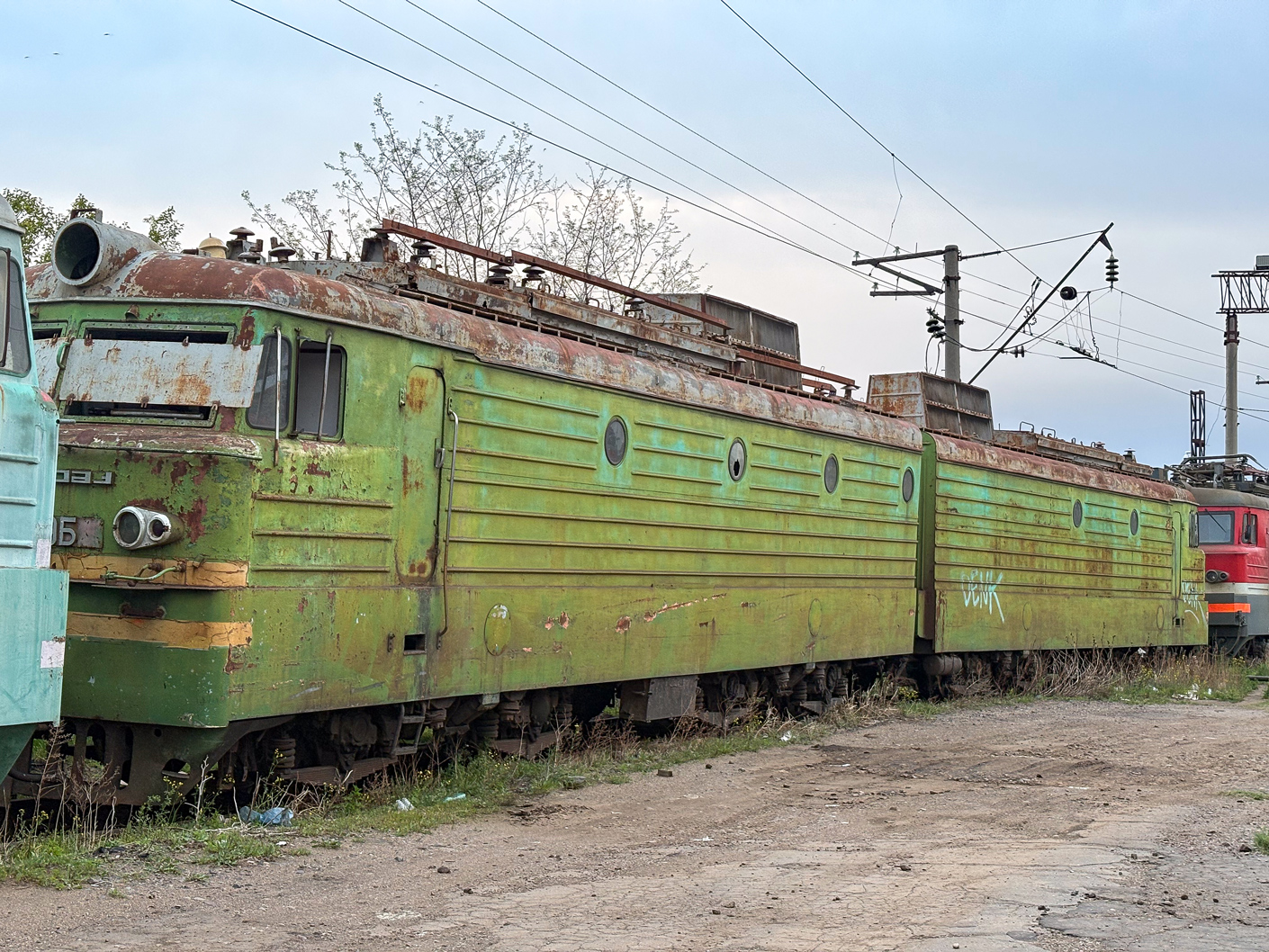 ВЛ11-279
