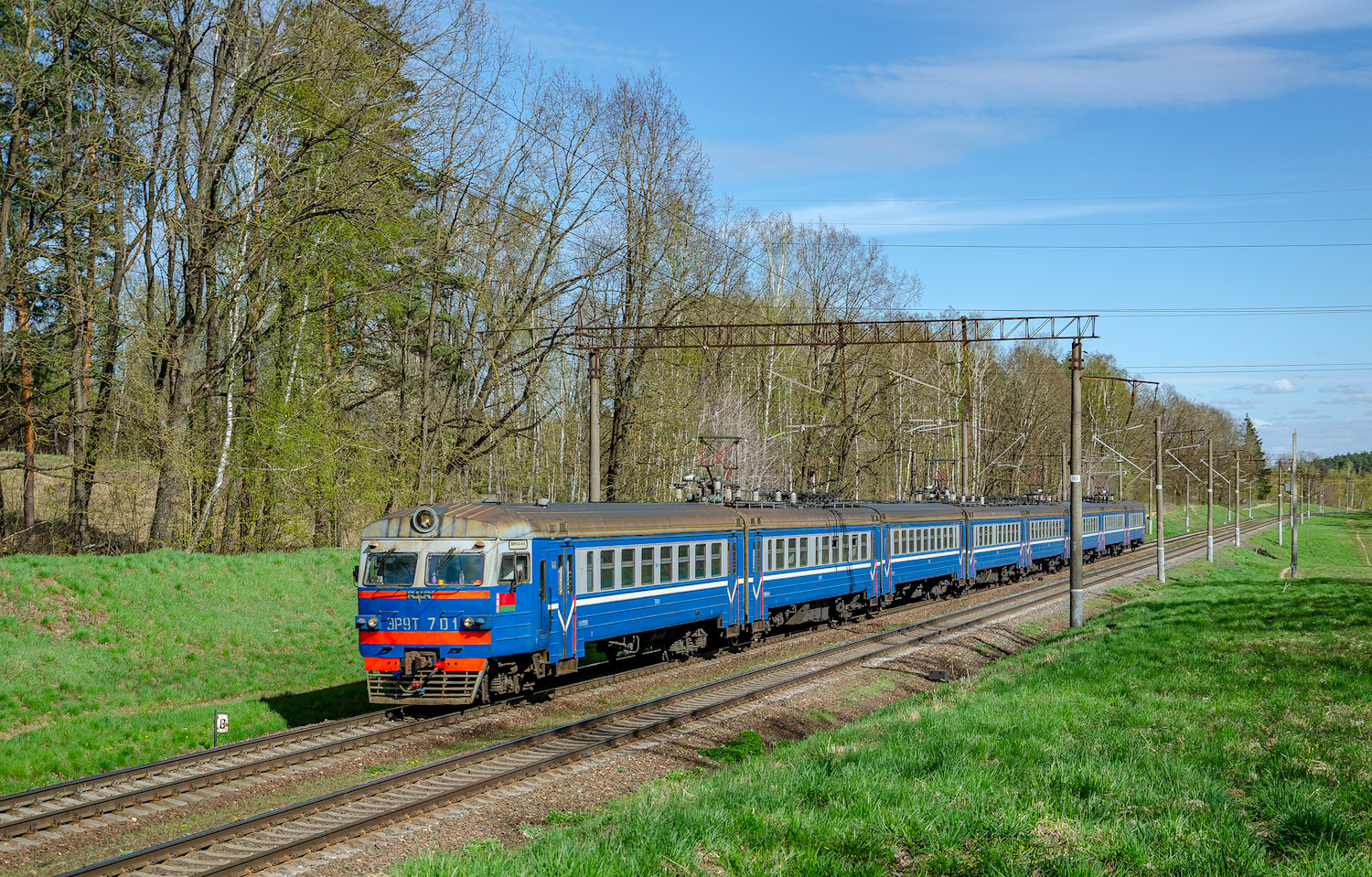 ЭР9Т-701