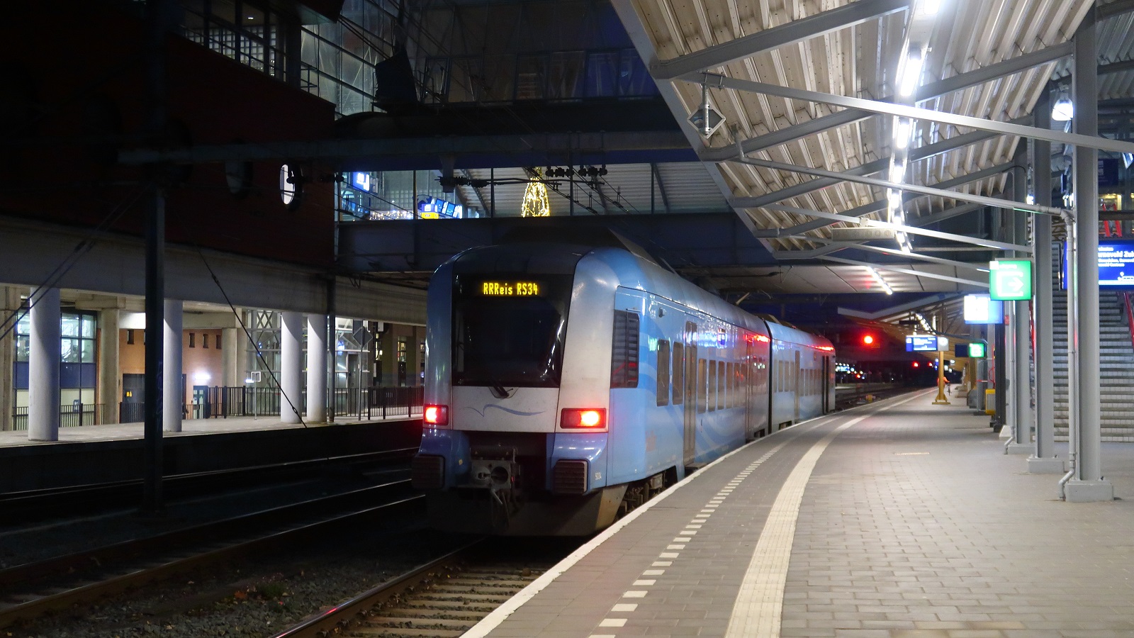 811 002-3