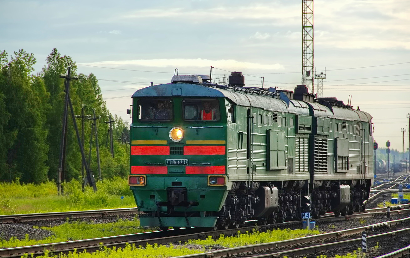 2ТЭ10МК-2142