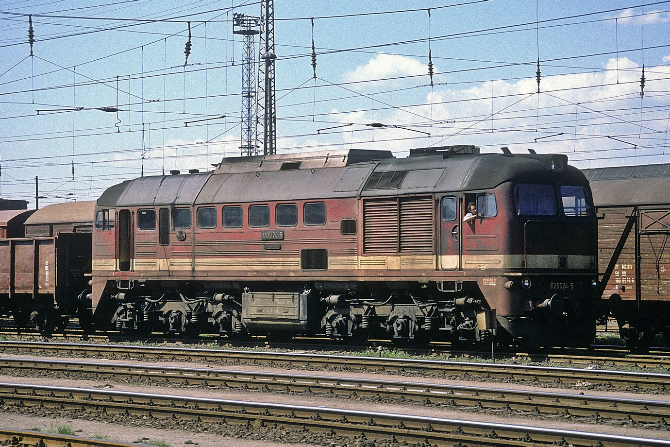 120 024-5